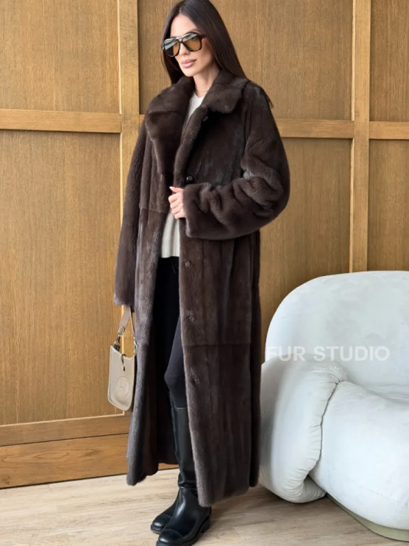 Норковая шуба - прямой крой с меховым поясом