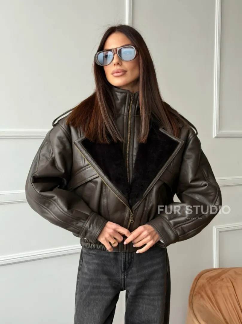 Стильная куртка - дубленка из овчины