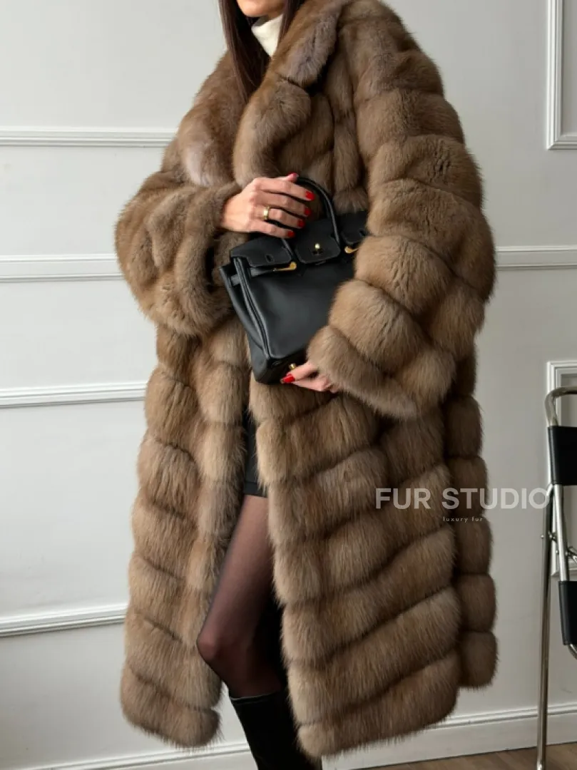 Шуба из куницы - английский воротник