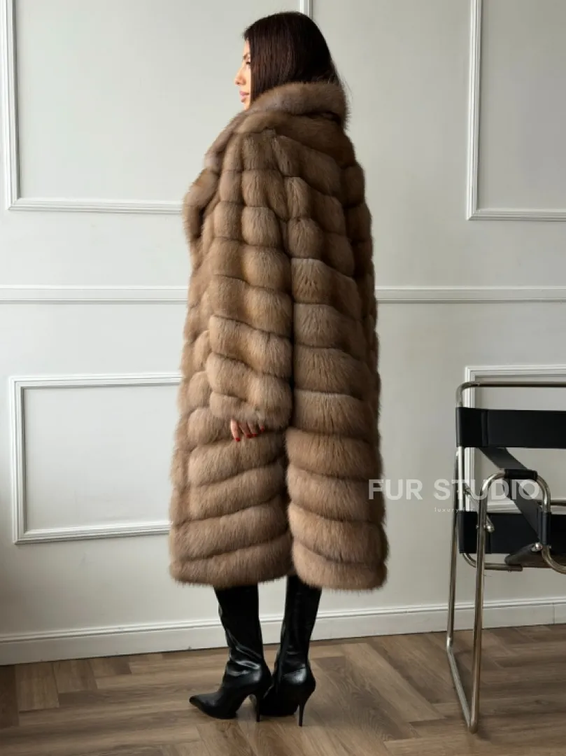 Шуба из куницы - английский воротник