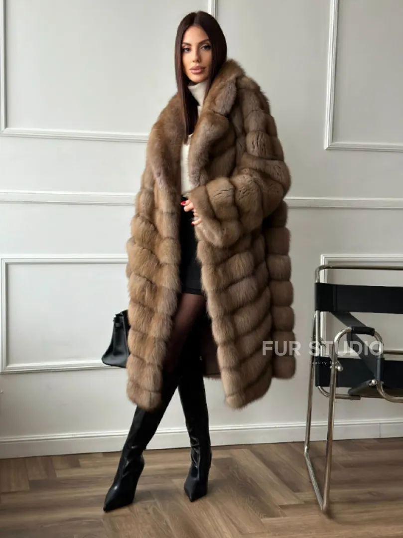 Шуба из куницы - английский воротник