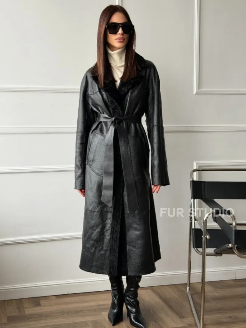 Дубленка из натуральной овчины астраган