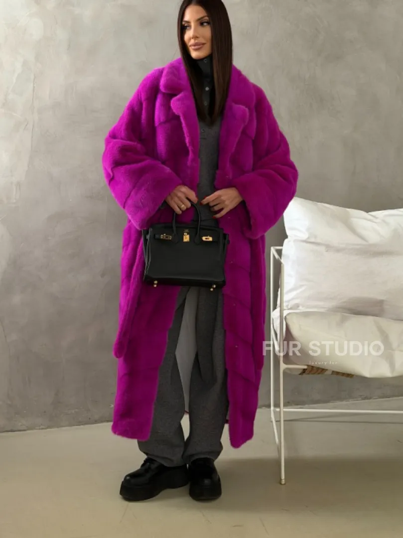Длинная норковая шуба - цвет фуксия