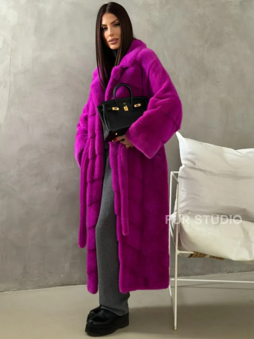 Длинная норковая шуба - цвет фуксия
