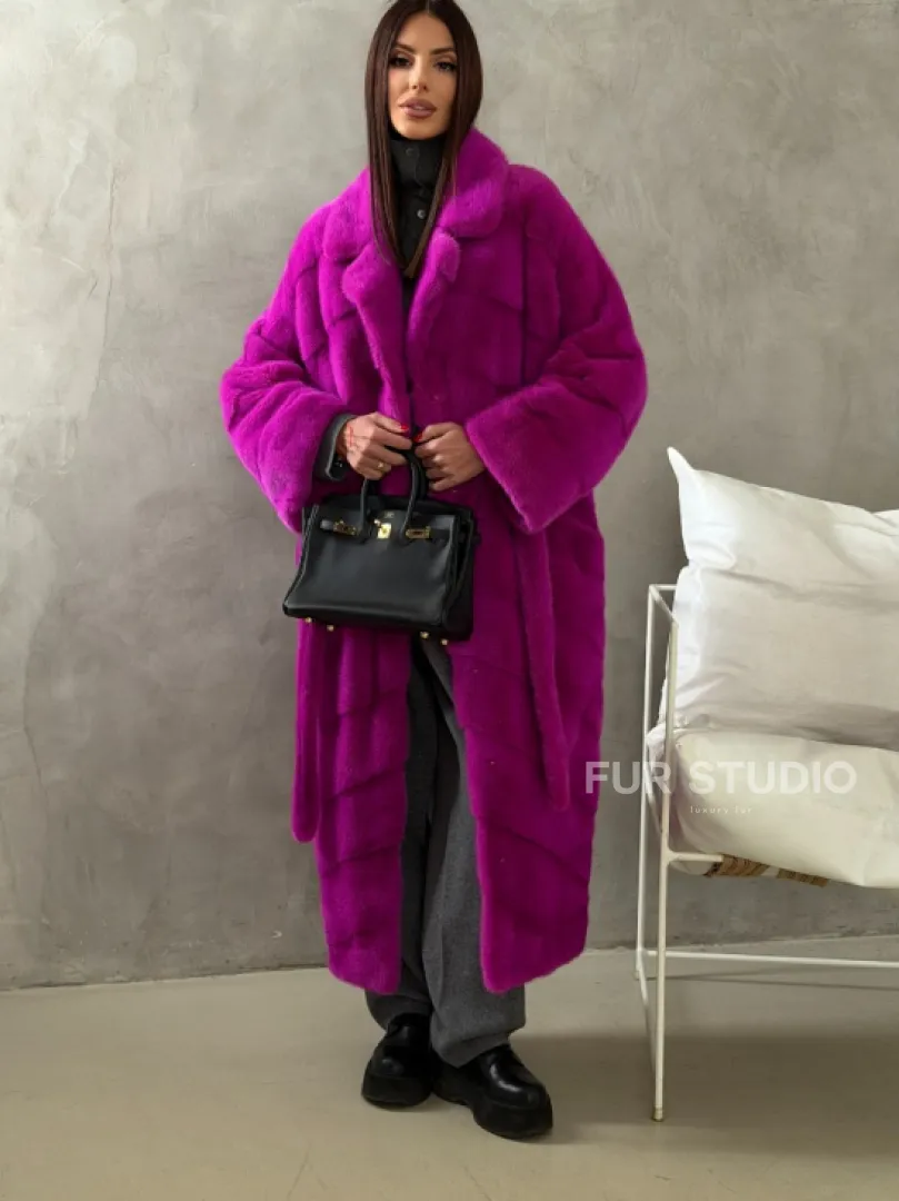 Длинная норковая шуба - цвет фуксия