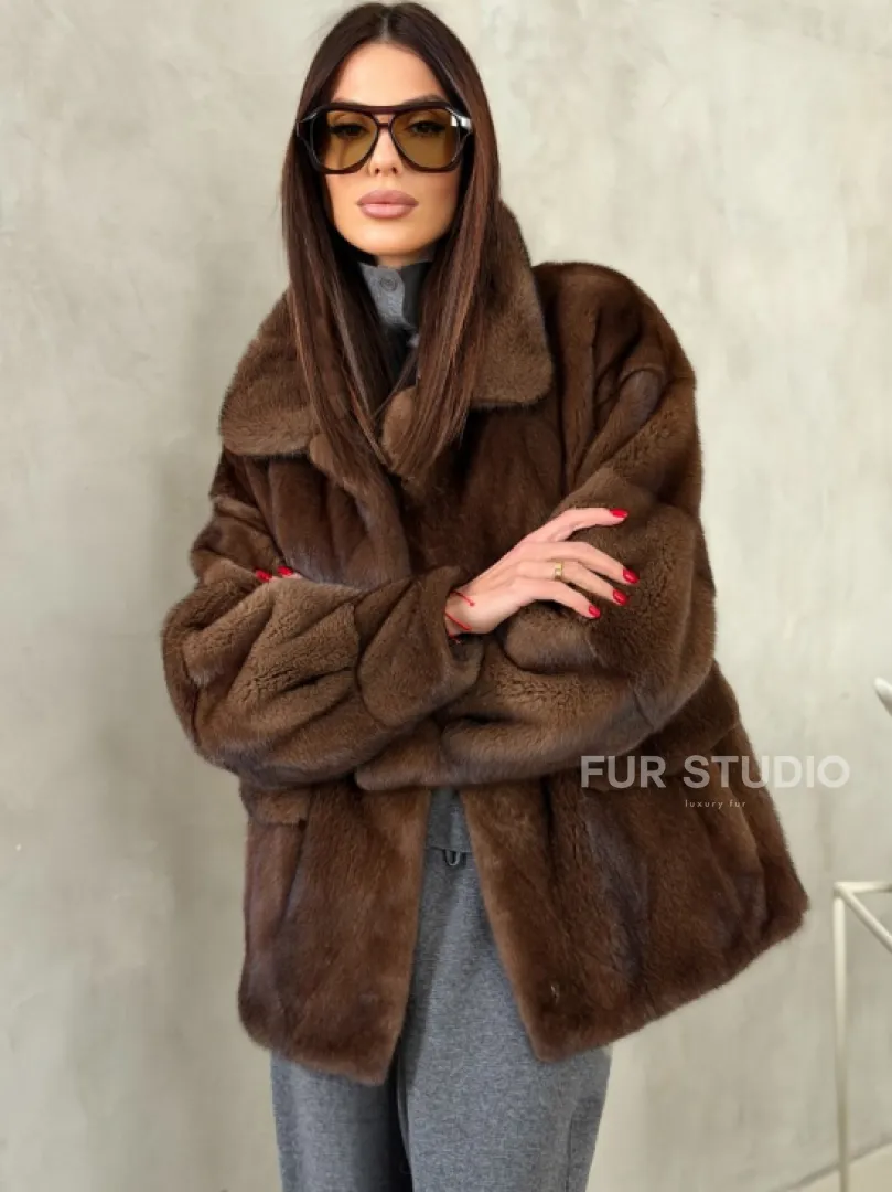 Короткая норковая шуба под соболь