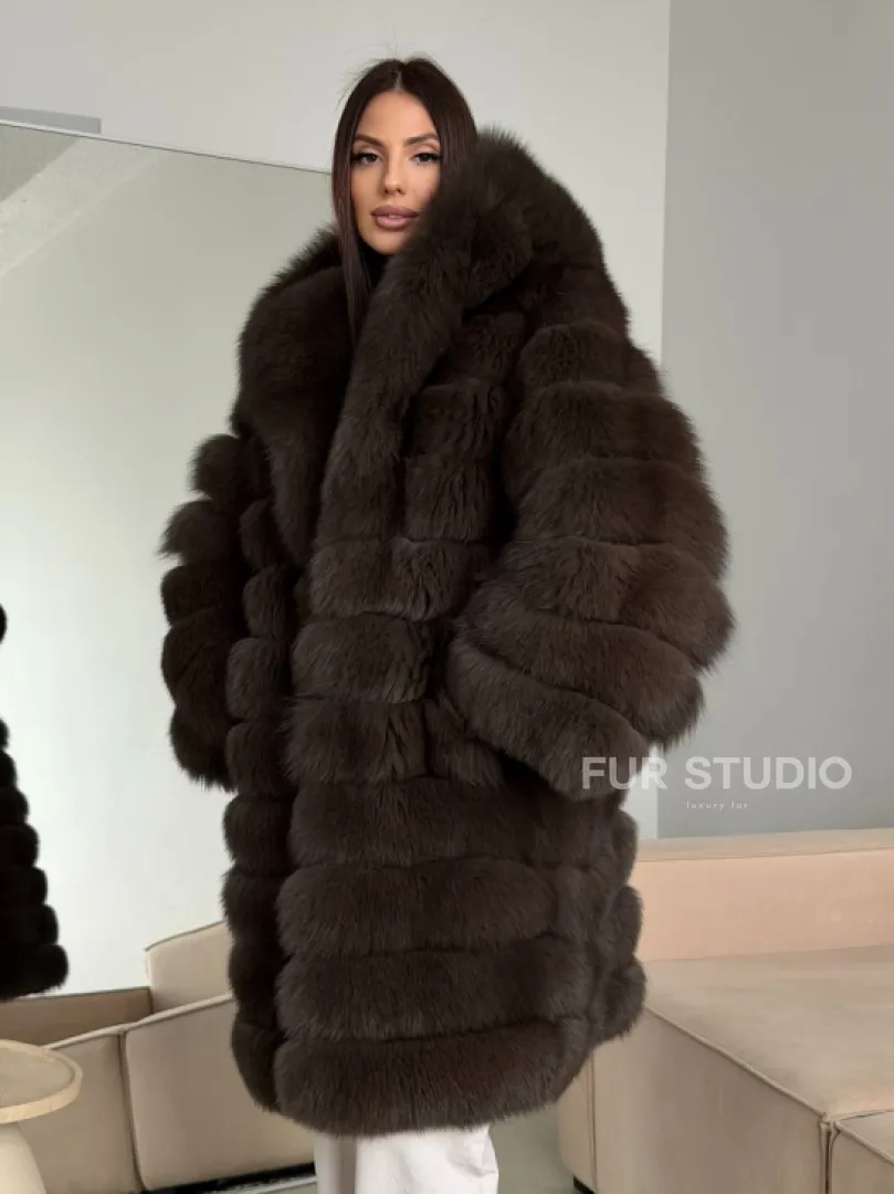 Шуба из песца с капюшоном