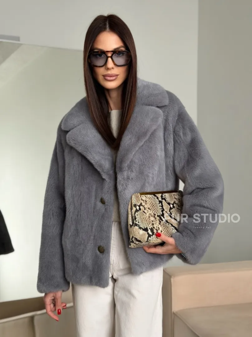 Короткая норковая шуба автоледи