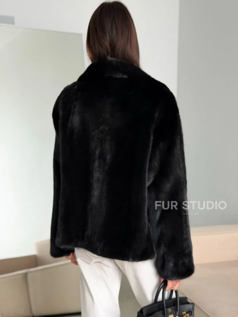 Черная короткая норковая шуба - автоледи