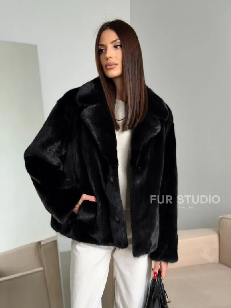 Черная короткая норковая шуба - автоледи