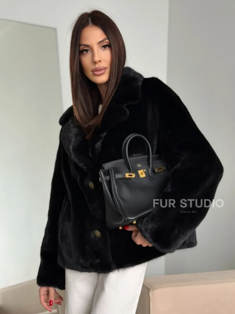 Черная короткая норковая шуба - автоледи
