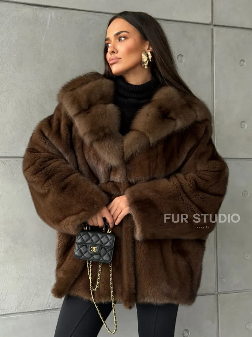 Полушубок норковый летучая мышь - капюшон куница