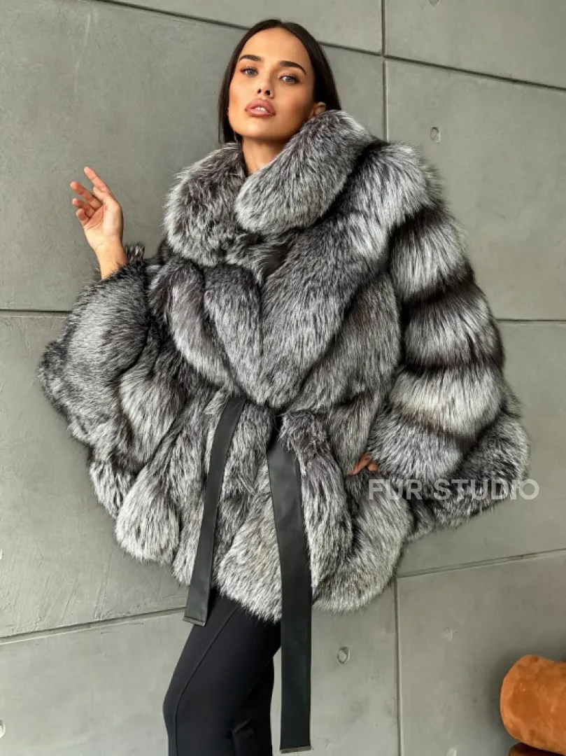 Шуба из чернобурой лисы 