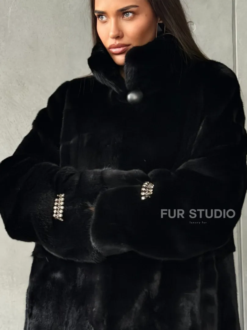 Черная норковая шуба Blackglama - стойка воротник