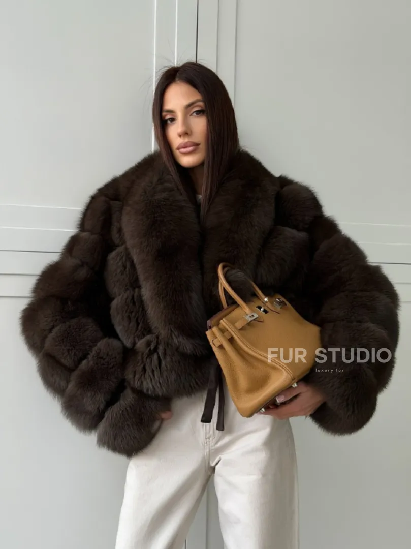 Полушубок-кроп из песца с шалевым воротником