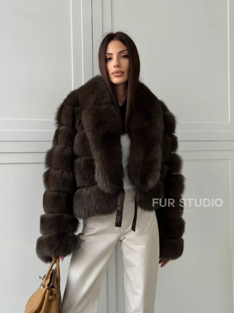 Полушубок-кроп из песца с шалевым воротником