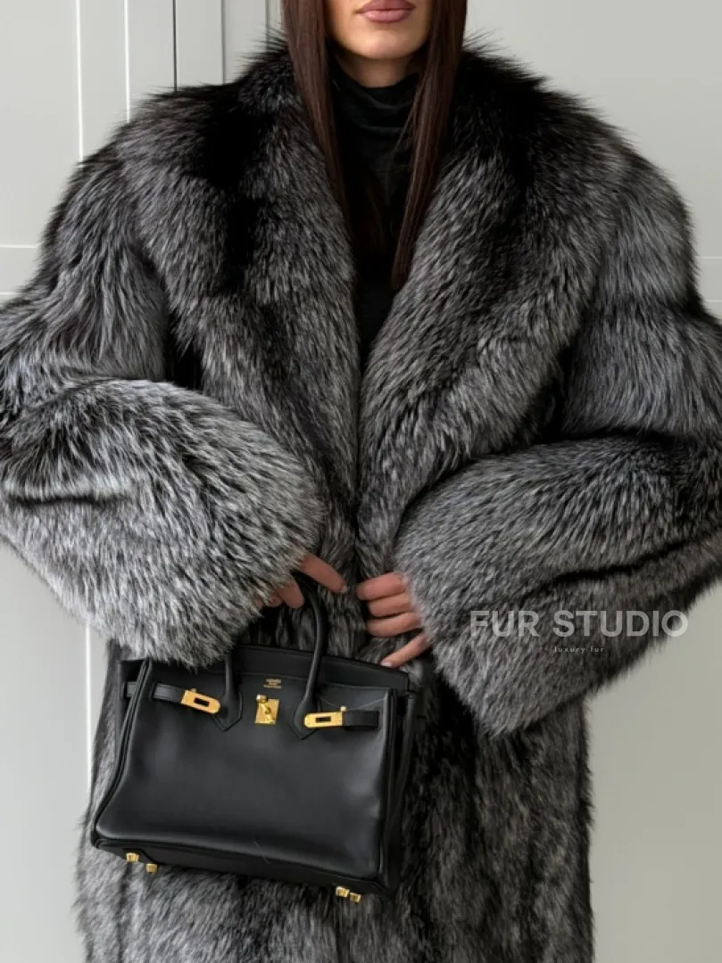 Шикарная шуба из чернобурки