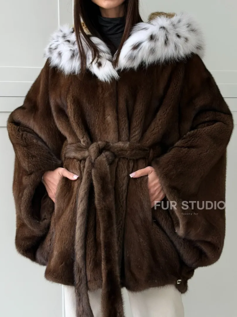 Норковая шуба с капюшоном по рысь
