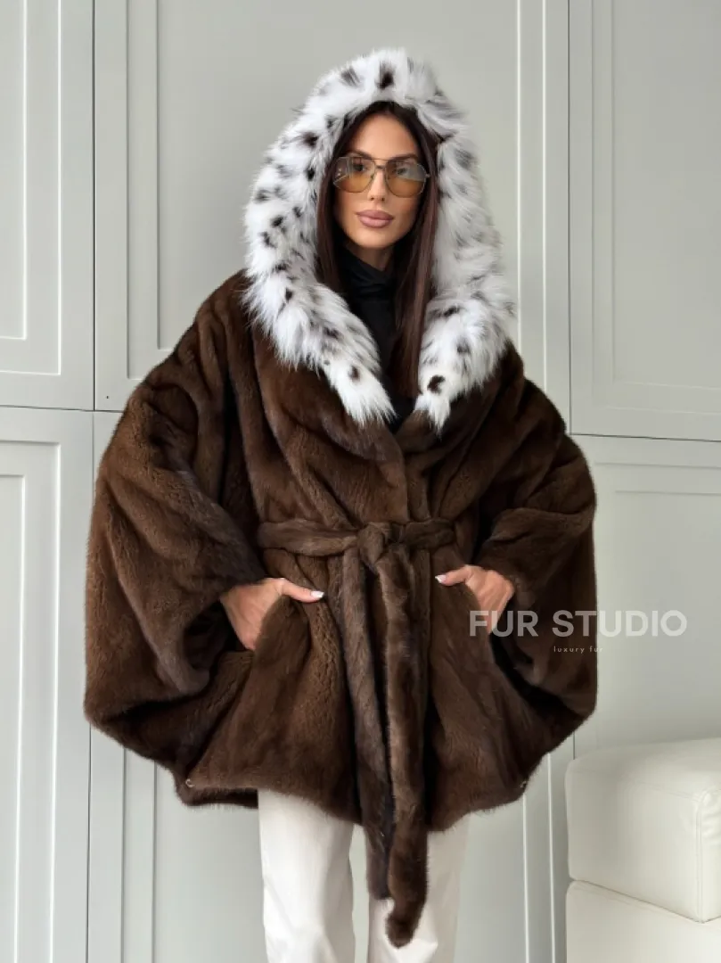 Норковая шуба с капюшоном по рысь