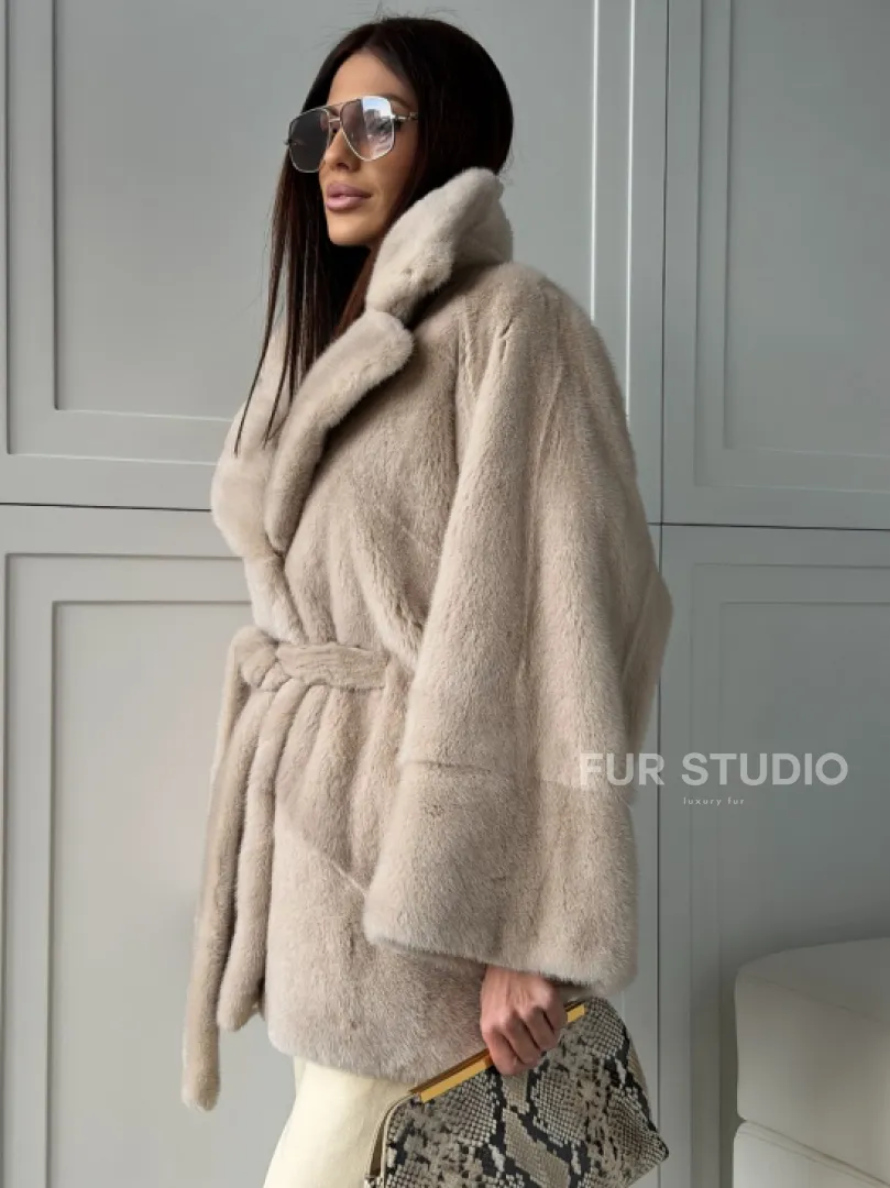 Зимняя норковая шуба фасона «летучая мышь»