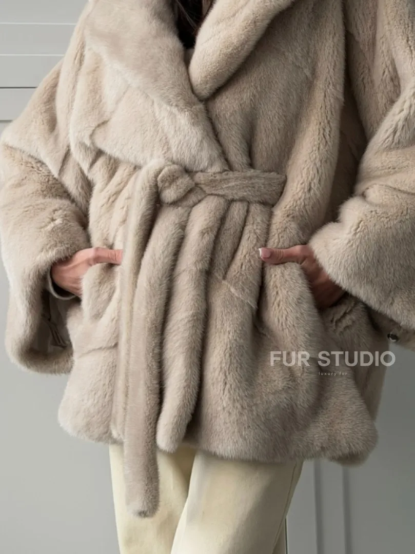 Зимняя норковая шуба фасона «летучая мышь»