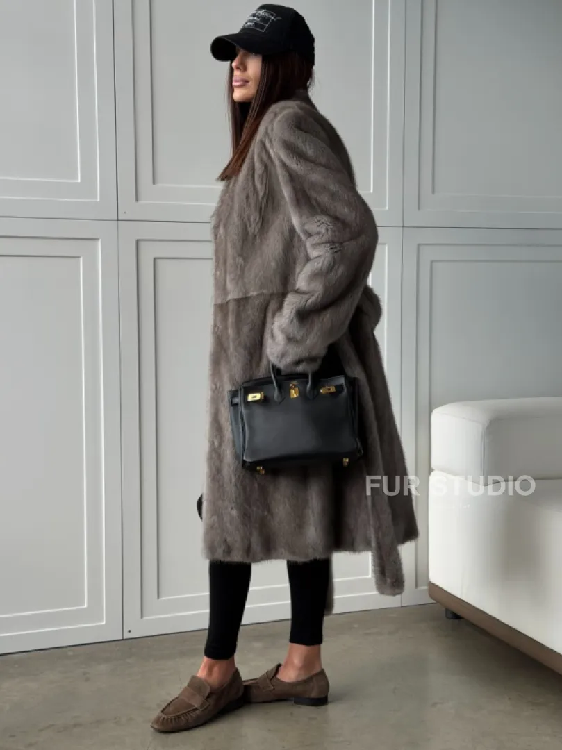 Норковая шуба из скандинавской норки - цвет серый
