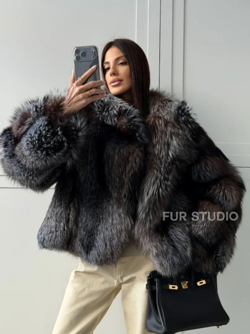 Шуба из меха блюфрост - воротник английский