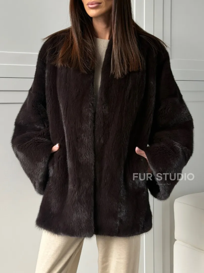 Женский норковый полушубок с V - образным воротником