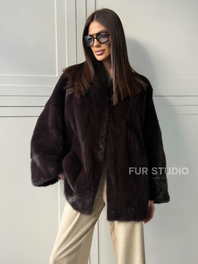 Женский норковый полушубок с V - образным воротником