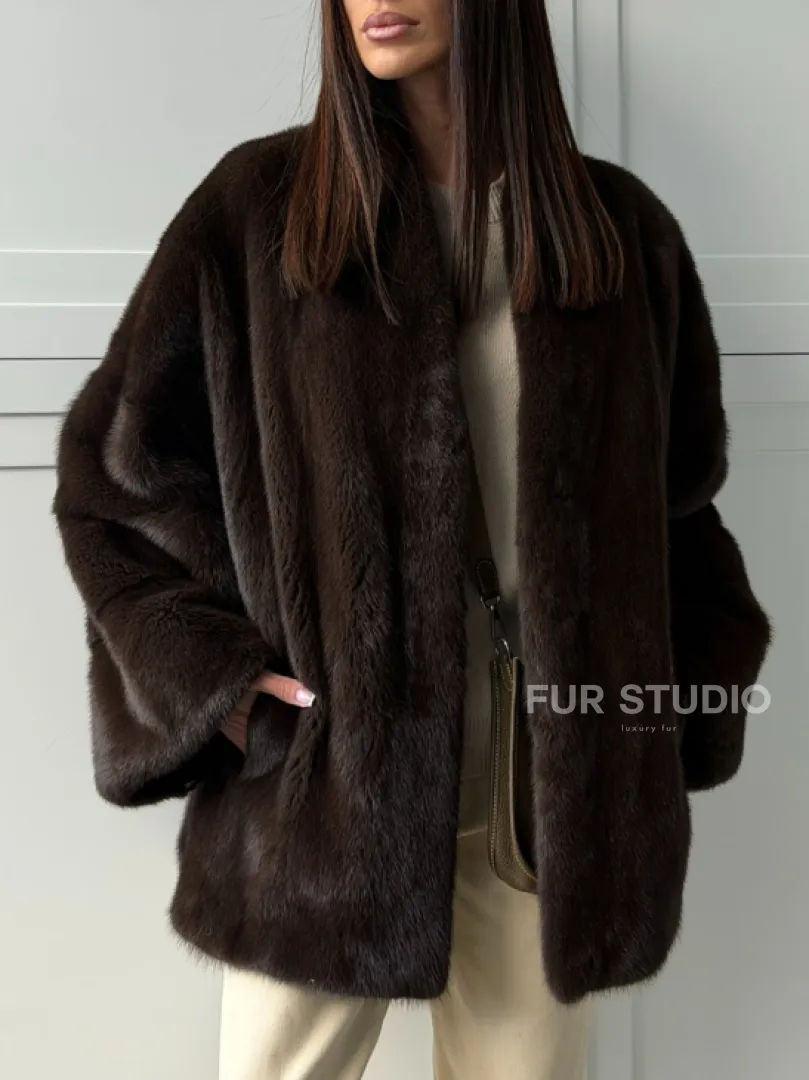 Меховой жакет из норки V- образный воротник