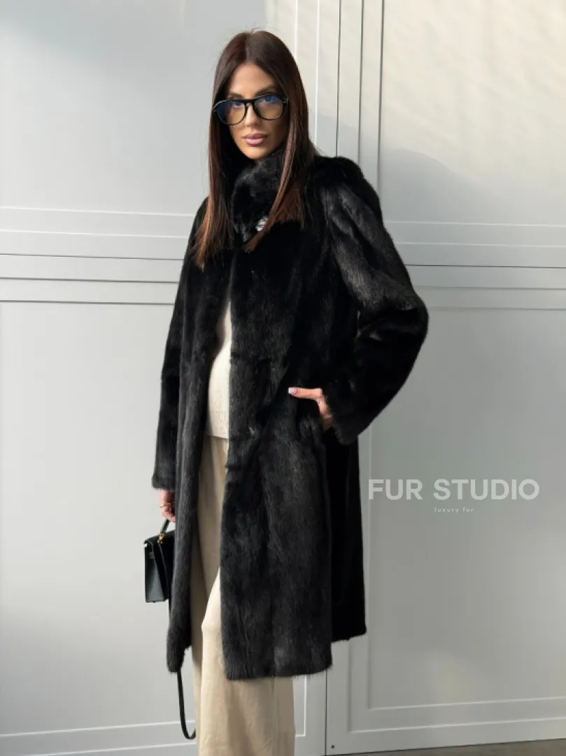 Черная норковая шуба - воротник стойка