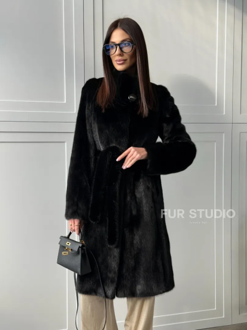 Черная норковая шуба - воротник стойка