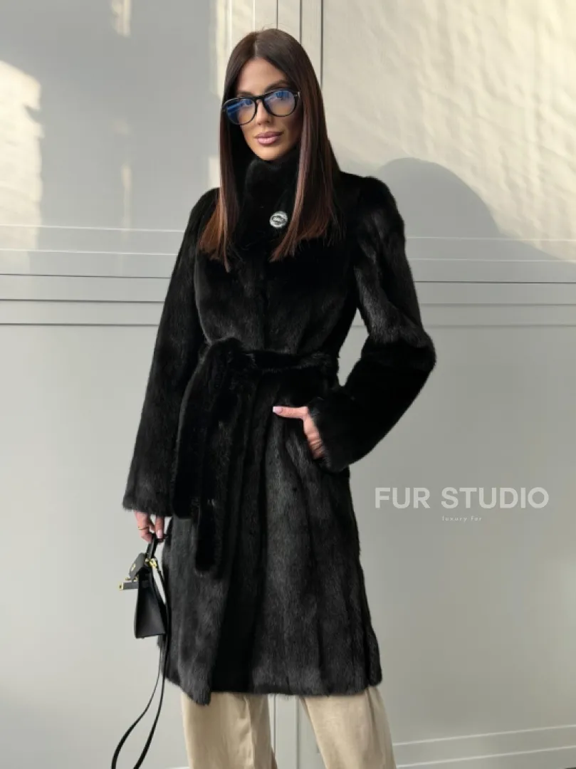 Черная норковая шуба - воротник стойка