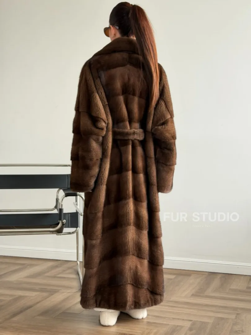 Шуба из плюшевой норки Velvet с английским воротником - цвет соболь