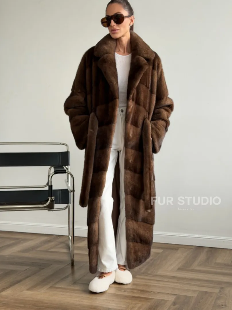 Шуба из плюшевой норки Velvet с английским воротником - цвет соболь