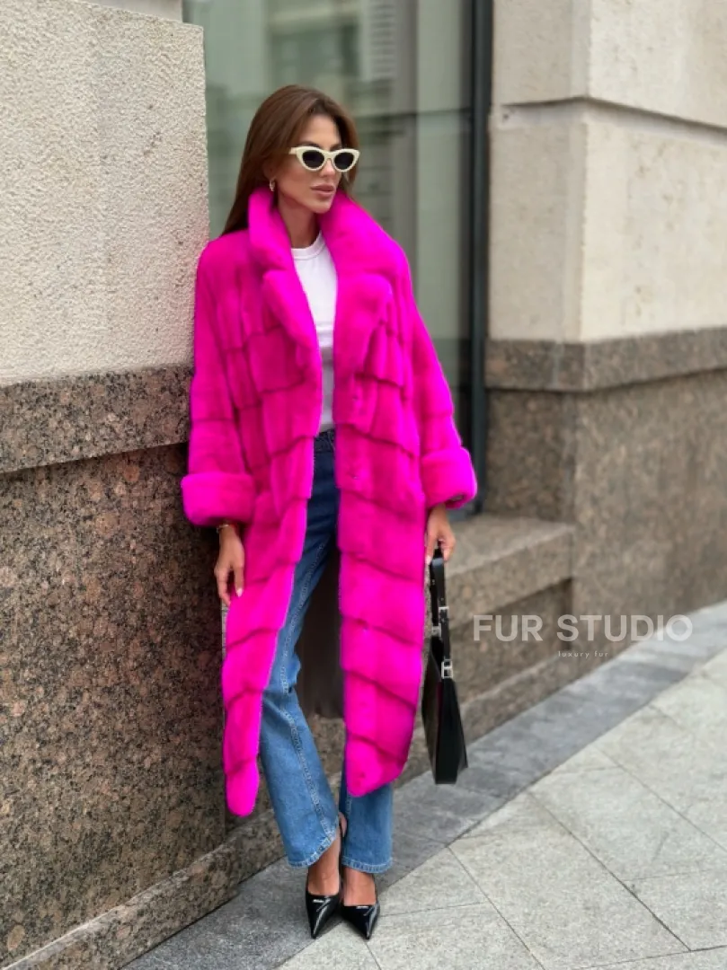 Розовая норковая шуба
