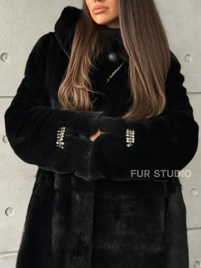 Шуба из норки Blackglama с капюшоном