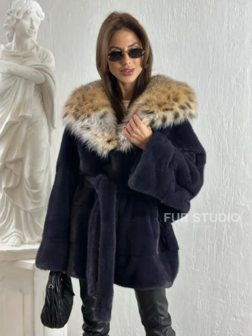 Летучая мышь норка с капюшоном из меха рыси - цвет инфинити