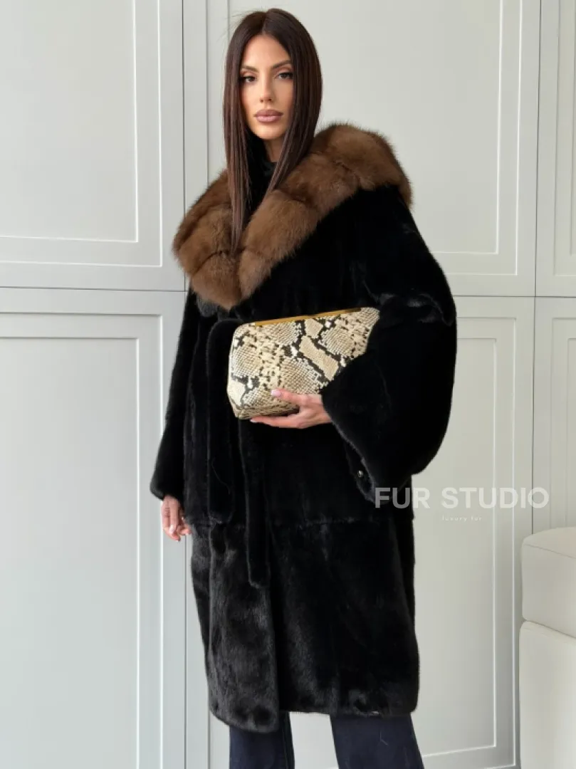 Норковая шуба фасон баллон с капюшоном куница