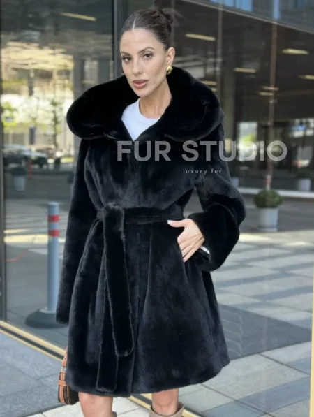 Шуба норковая с капюшоном, мех BLACKGLAMA - фото 0