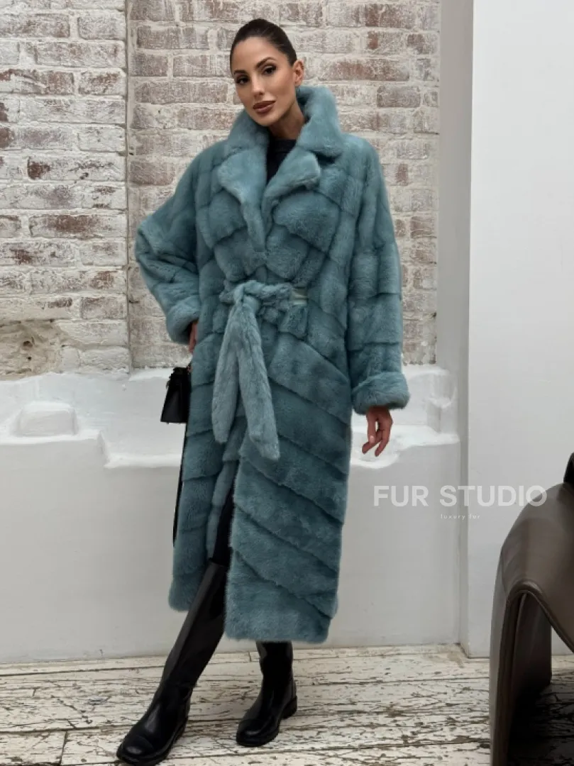 Норковая шуба в цвете TIFFANY