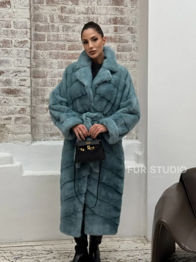 Норковая шуба в цвете TIFFANY