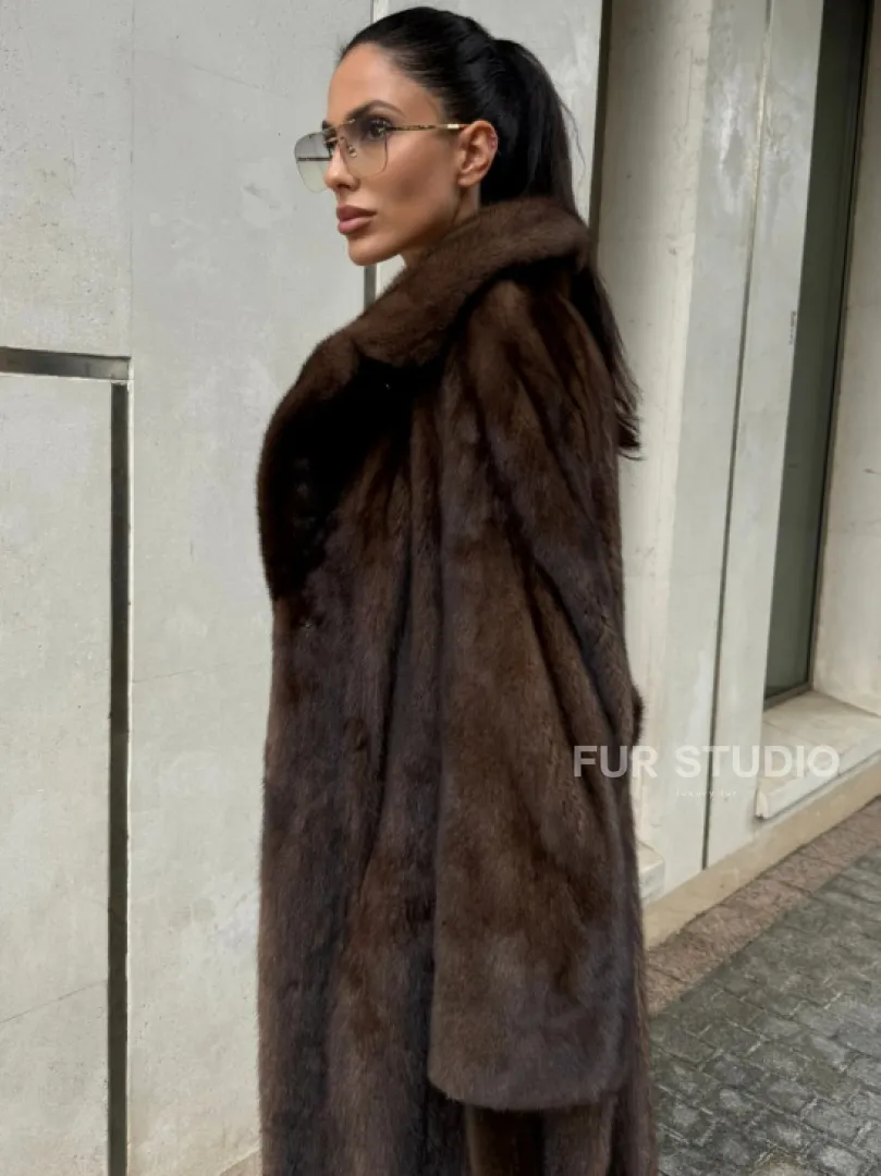 Женская винтажная шуба из аукционного меха норки Saga Furs