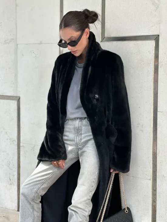 Черная шуба пальто из меха норки Saga furs