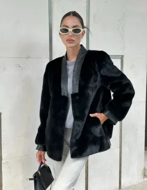 Шуба - жакет из меха норки с отделкой из кожи