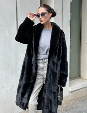 Шуба из скандинавского меха норки Saga furs с шалевым воротником