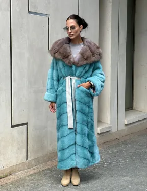 Удлиненная норковая шуба с капюшоном из меха куницы - цвет Тиффани