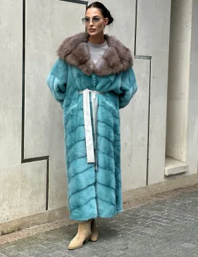 Удлиненная норковая шуба с капюшоном из меха куницы - цвет Тиффани