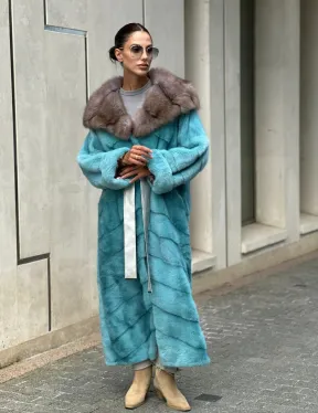Удлиненная норковая шуба с капюшоном из меха куницы - цвет Тиффани