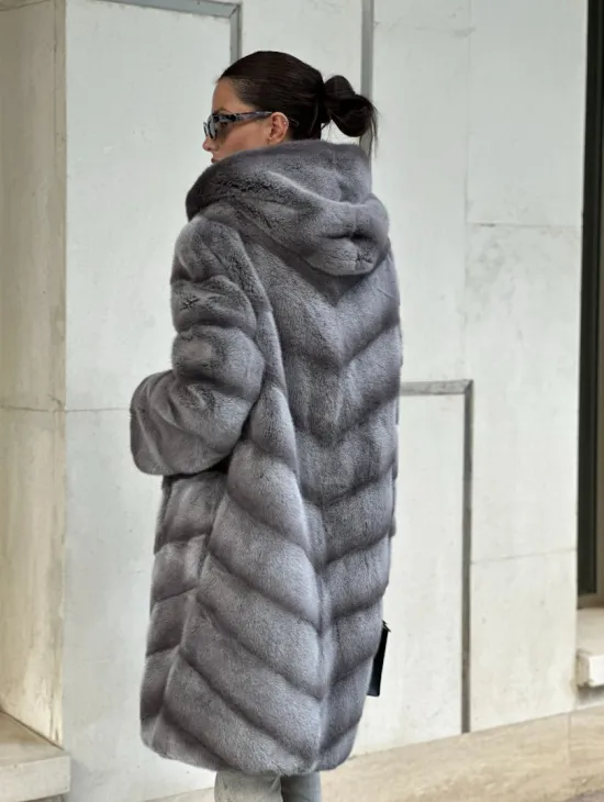 Норковая шуба с капюшоном - цвет PLATINUM (СЕРЫЙ)